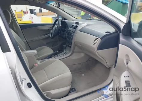 2011 Toyota Corolla Le z USA, uszkodzony, nr VIN 2T1BU4EE4BC675304